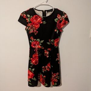 B. Darlin Black and Red Rose Floral Fit and Flare Cap Sleeve Dress Size 3/4